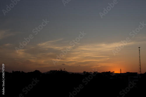sunset over the city © Fabio Rodrigues