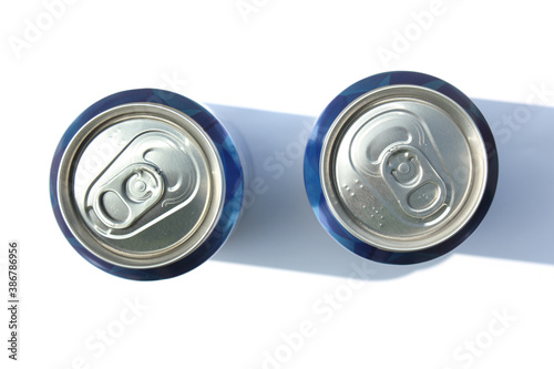 beer can on white background, view from the top