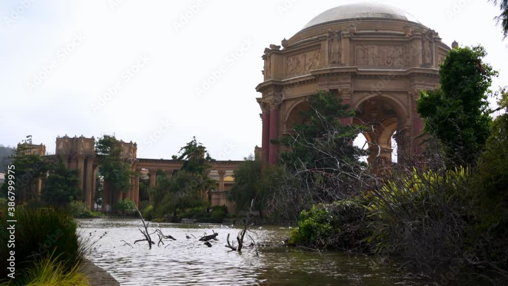 Palace of Fine Arts and dull skies Palace of Fine Arts and dull skies