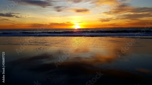 sunset at the beach © Saamy_photos
