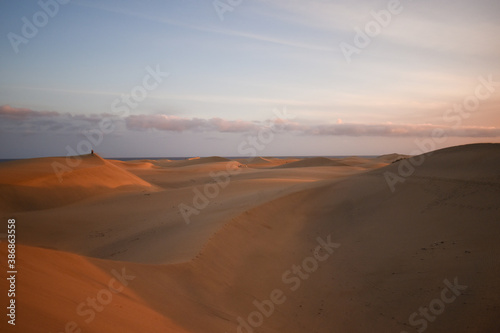 Sand dunes photographed at sunset in the Maspalomas desert in Gran Canaria. © Andrea