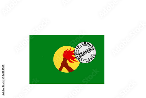 Obraz na płótnie flag with text closed by covid 19 and corona stamp w salonie