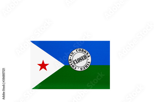 Obraz na płótnie flag with text closed by covid 19 and corona stamp w salonie