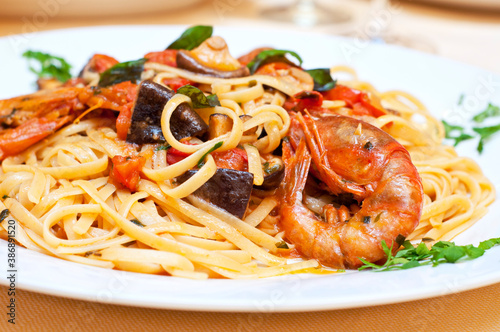 spaghetti with shrimp sauce