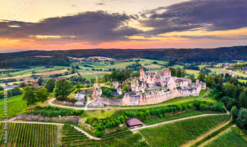 Foto Aerial view of the Hochburg castle in Baden, Germany