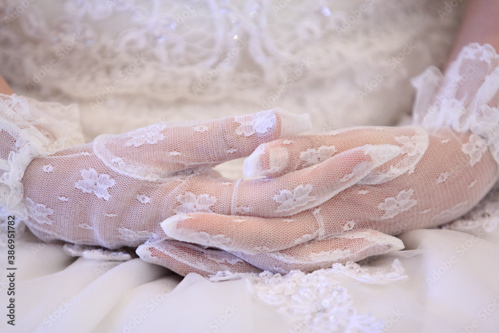 The hand of the bride. The hand of the bride.