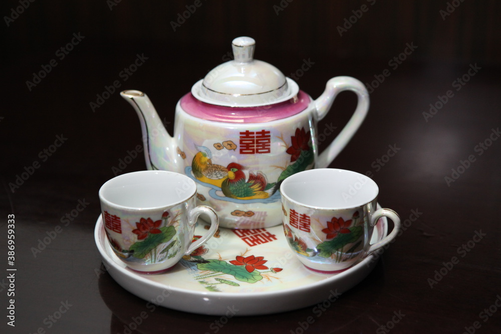 teapot and cups teapot and cups