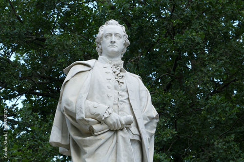 Photos Johann Wolfgang von Goethe Denkmal in Berlin Tiergarten