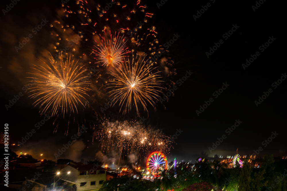 Fogos de Artifício Fogos de Artifício