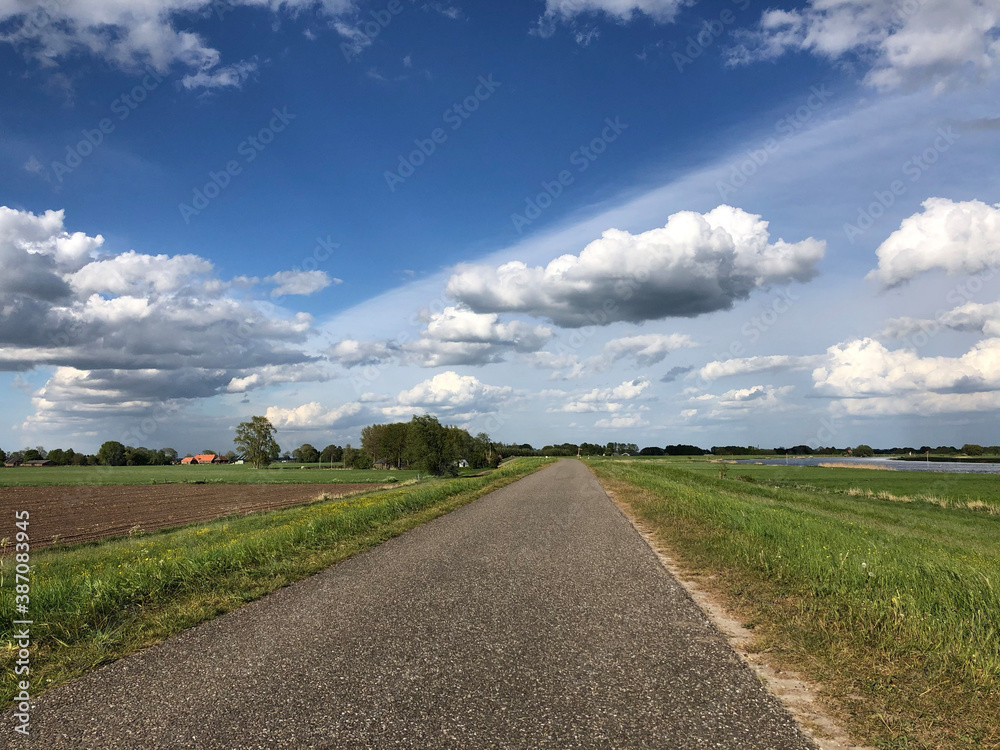 Bicycle path around the IJssel river Bicycle path around the IJssel river