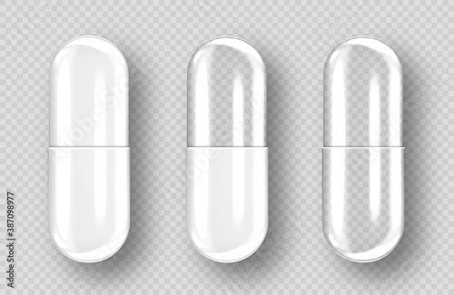Empty pill capsules isolated on transparent background. Vector realistic pharmaceutical capsule photo