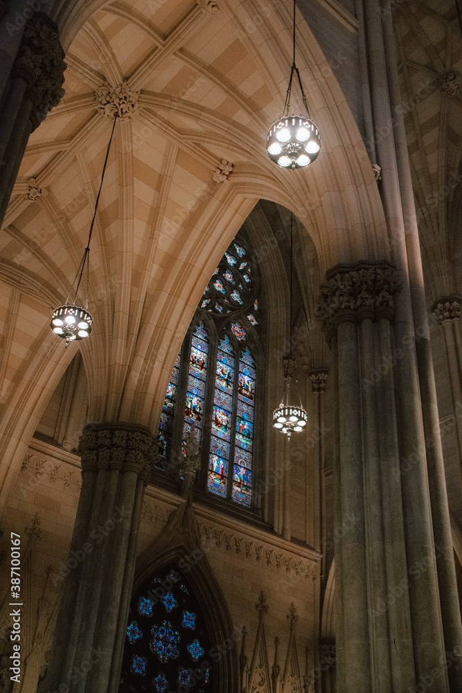 Foto del interior de la St Patricks Cathedral, Nueva York