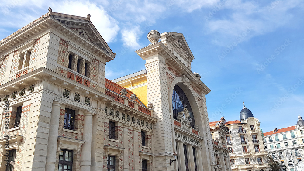 Φωτογραφία View of the Gare du Sud old station in Nice, France