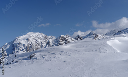 Fototapeta Naklejka Na Ścianę i Meble -  Ortler Alps from the Stelvio Pass, Italy