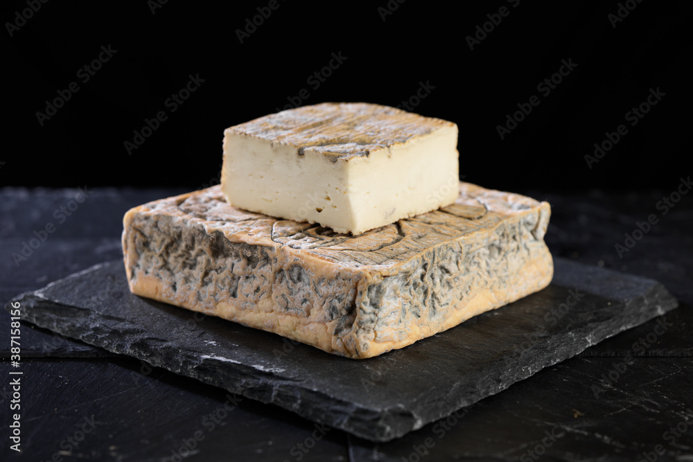 formaggio stagionato