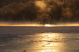 輝く冬の湖