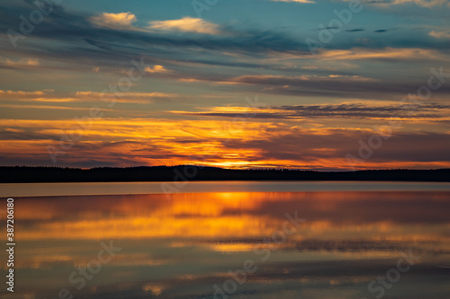 Yngen lake, sunset, cloud reflection
