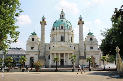 Karlskirche, Karlsplatz, Charles´s Square, Vienna, Austria