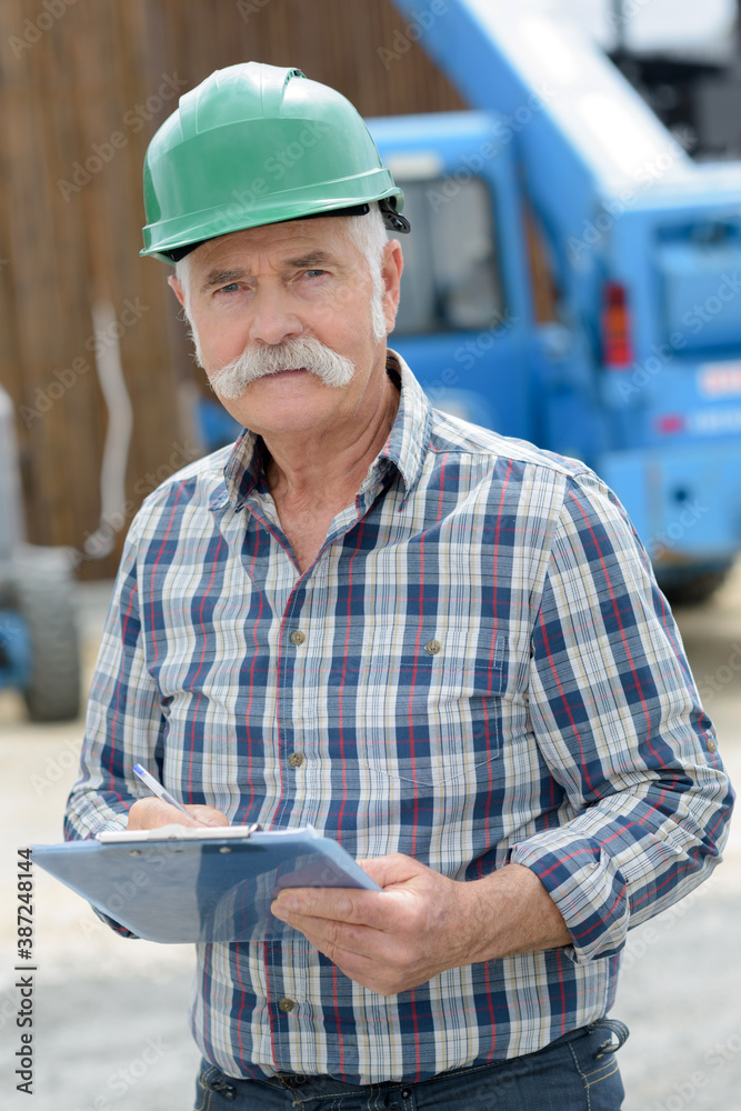 Fototapeta premium a senior engineer man outdoors