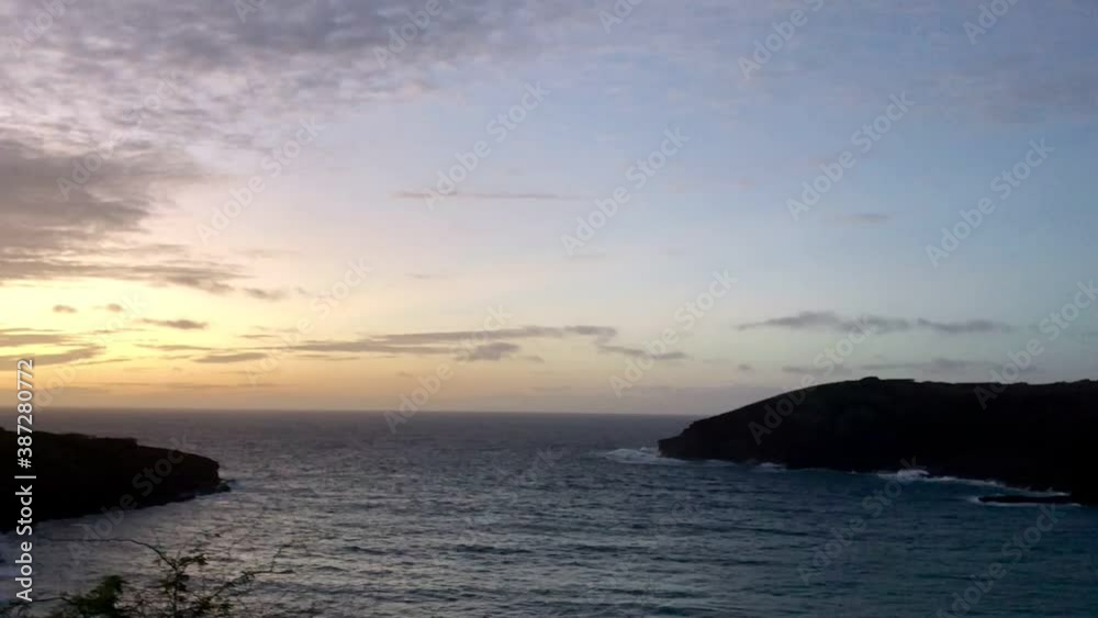 Sunrise at Hanauma Bay in Hawaii. Sunrise at Hanauma Bay in Hawaii.