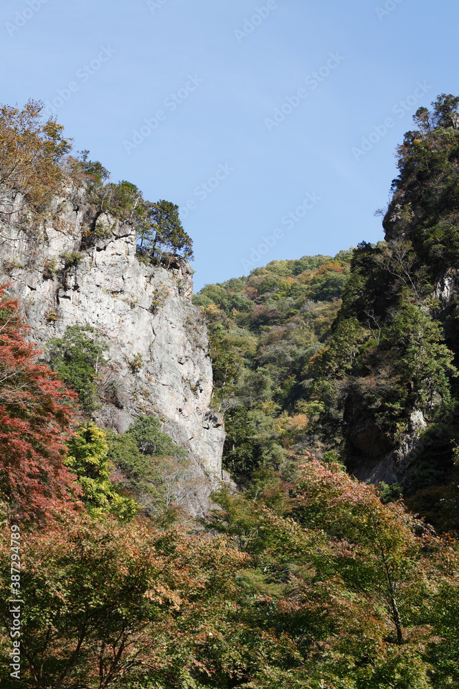 神戸岩（かのといわ）