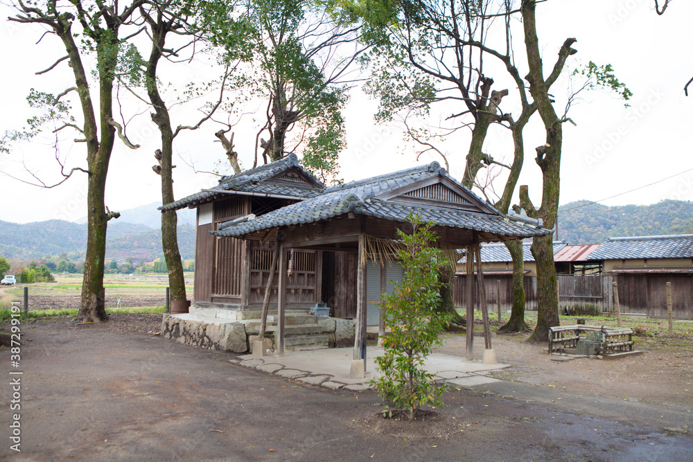 児(ちご)神社 児(ちご)神社