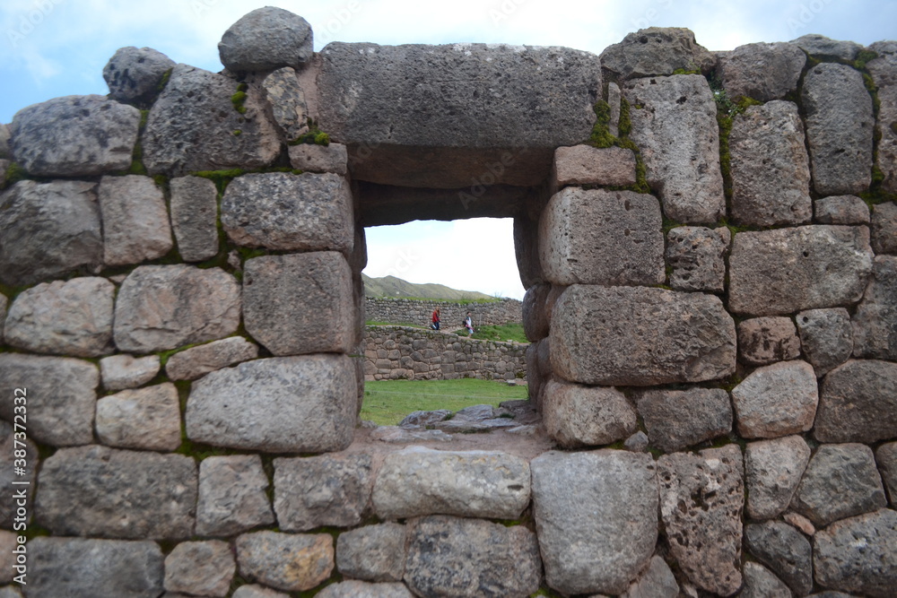 Observation of the archaeological site of Pucapucara from a stone window of the Inca culture, photo taken in 2019. Observation of the archaeological site of Pucapucara from a stone window of the Inca culture, photo taken in 2019.