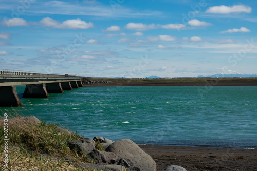 Islande  pont et lac olfusa  Eyrarbakkavegur