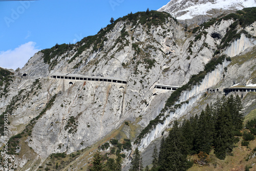 Arlberg Passstraße, Stuben, Österreich photo