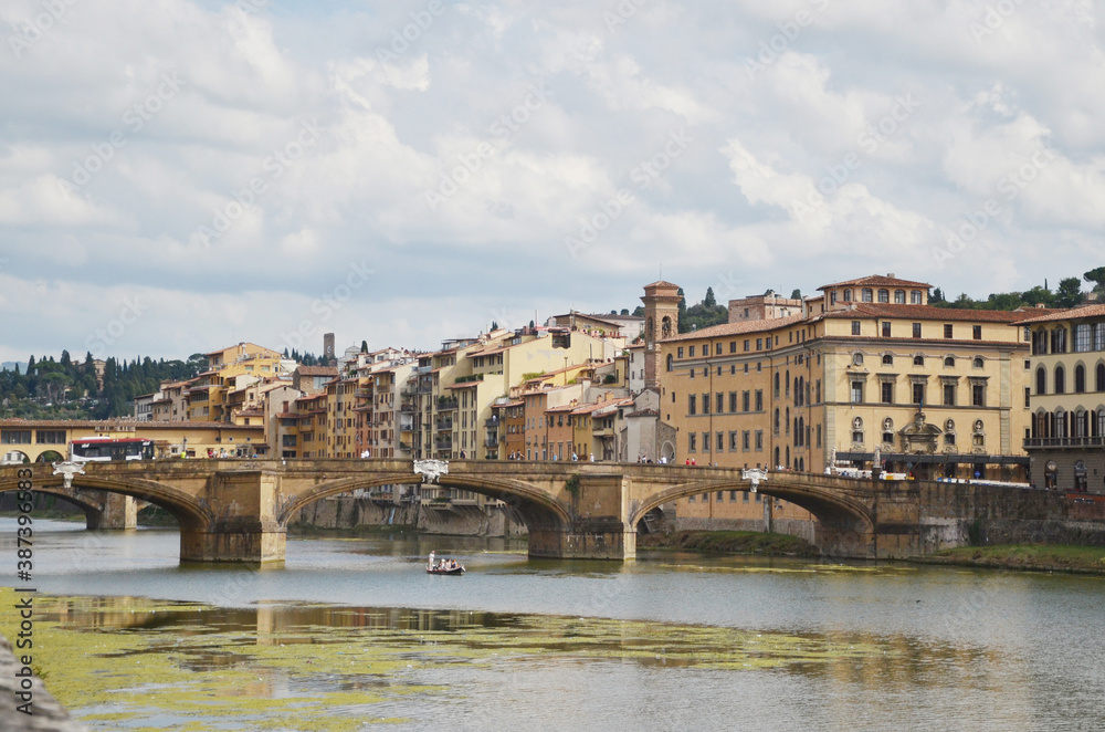 Ponte Vecchio in Florence, Italy: Oldest bridge in Florence .