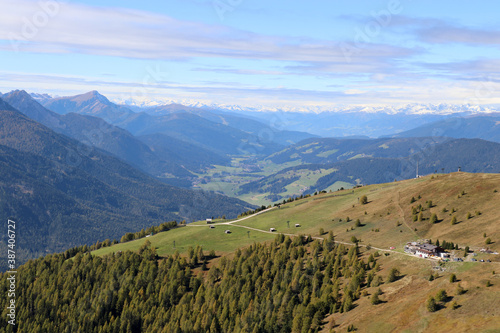 Panorama Pustertal, Südtirol, Italien photo