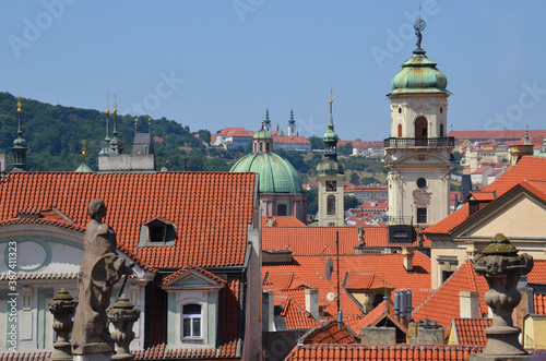 vistas sobre el centro historico de la ciudad de Praga, republica checa photo