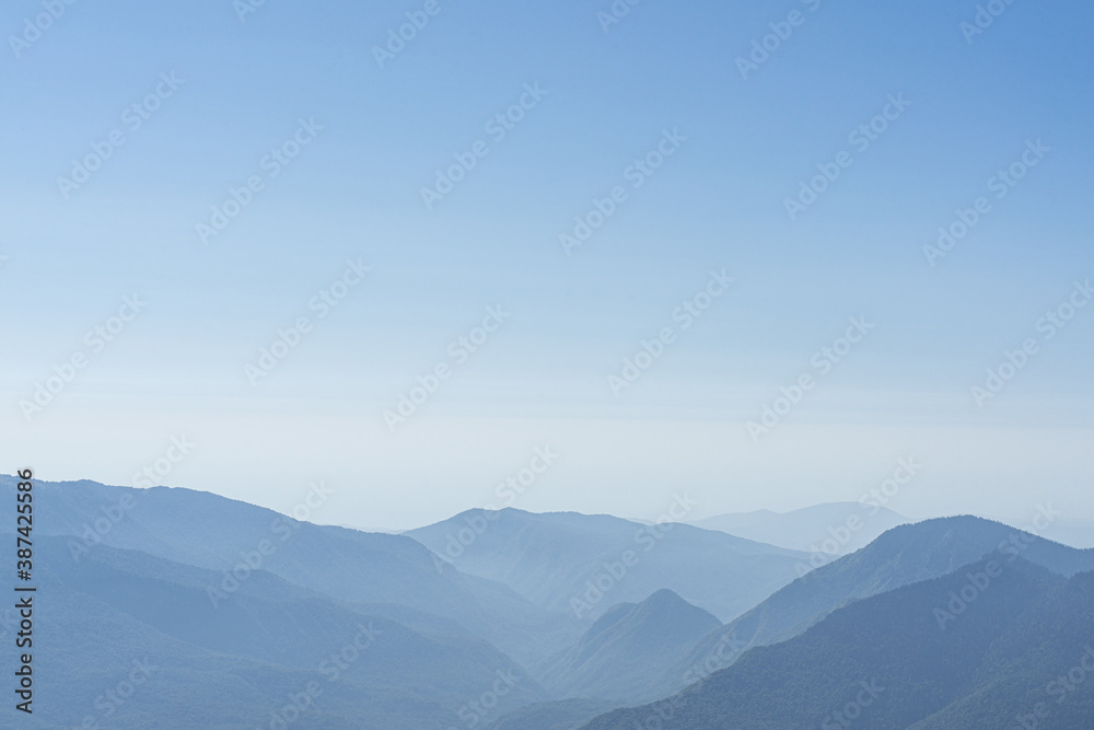 Obraz premium clouds over the mountains