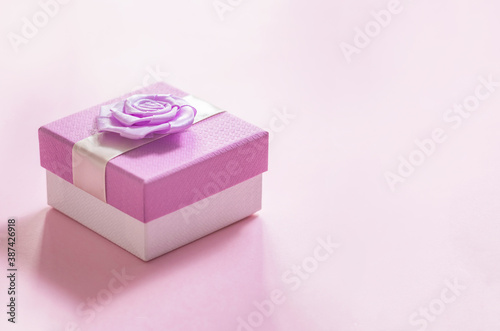 Pink present box with copy space for text