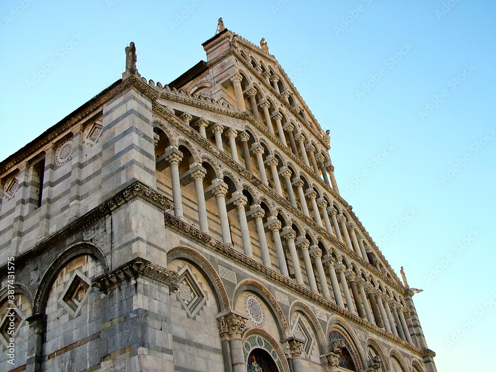  Cathedral of  Santa Maria Assunta in Pisa, Italy