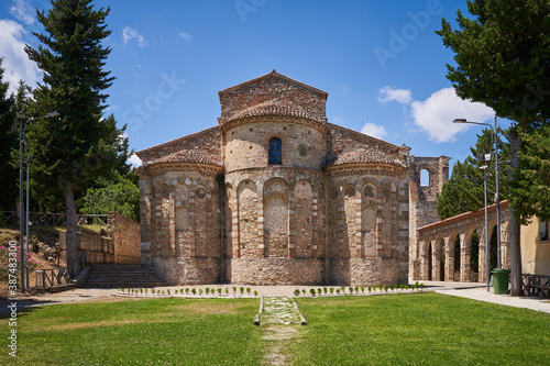 Tableau sur toile Byzantinische Kirche  Abbazia di Santa Maria del Patire in Rossano, Kalabrien