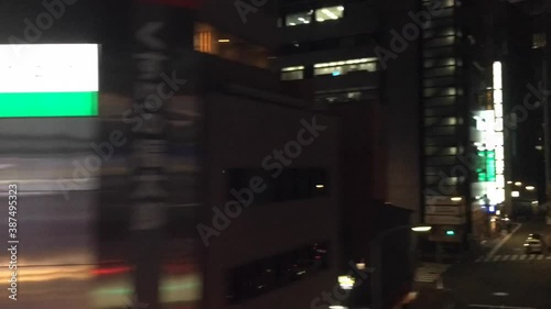 新幹線から見える東京品川間の夜景