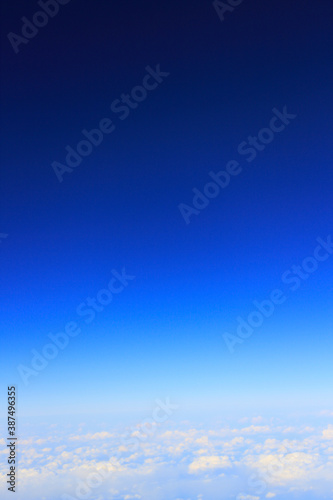雲海と青空 © Paylessimages