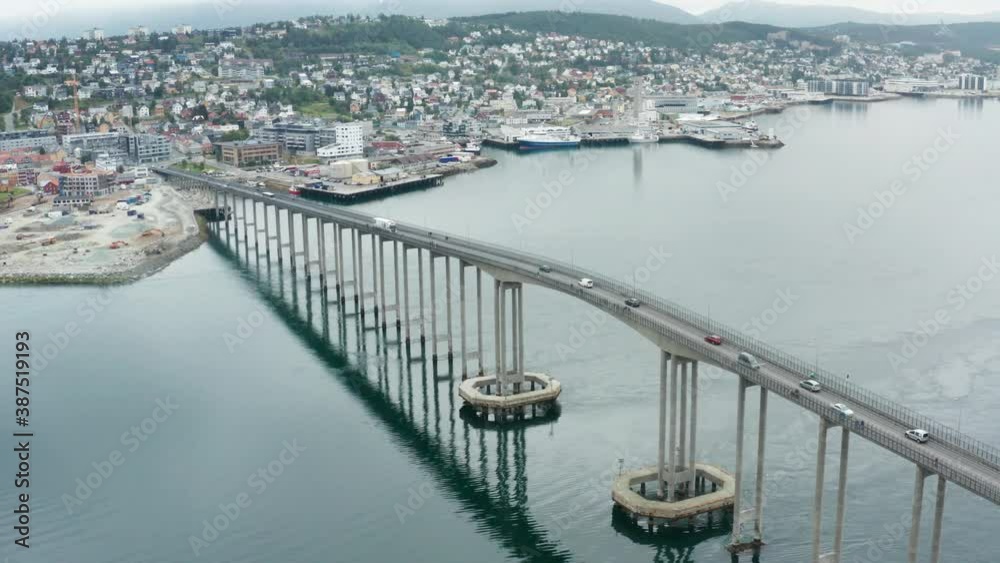 Flight over the Tromsø Bridge Flight over the Tromsø Bridge