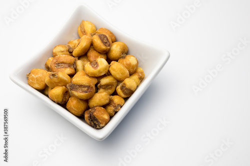 Bild auf Leinwand Platillo de maíz gigante frito