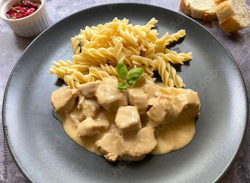 Tender strips of turkey in creamy sour creme sauce with fusilli pasta.