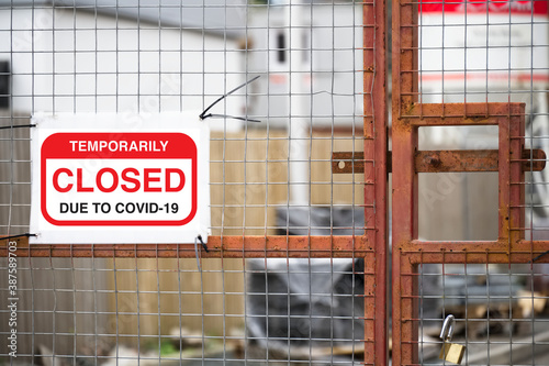 Closed building site sign due to Coronavirus Covid-19