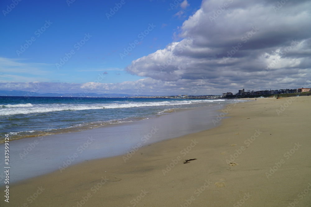 Torrance Beach coastline, Los Angeles County, August 2020 coastal zone