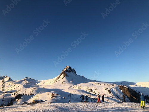 Simple but not boring. This pictures are epic. LET IT SNOW FOR SKIING 