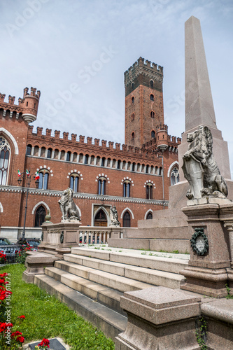 Photography Roma square in Asti with a beautiful palace