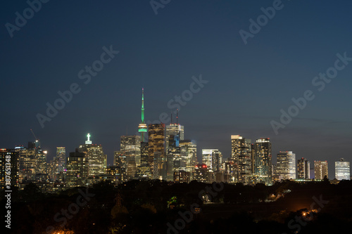 リバーデールパークから眺めるトロントの夜景 カナダ オンタリオ州