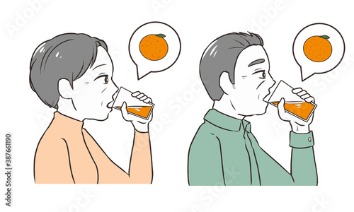 オレンジジュースを飲む　高齢者