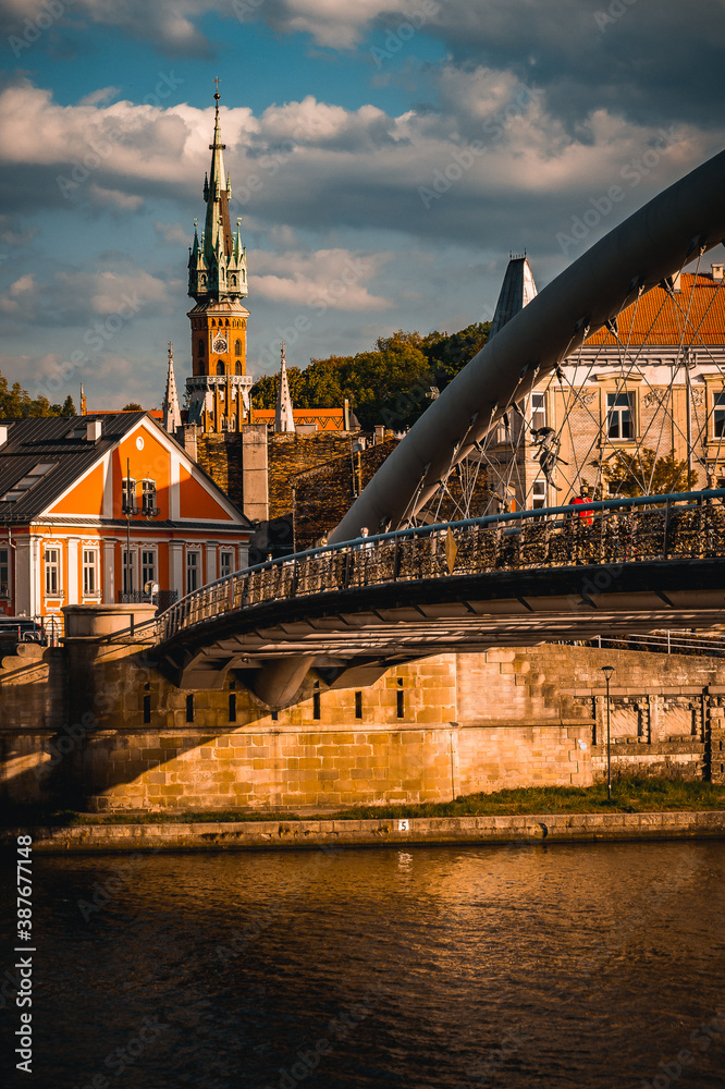 Fototapeta premium Kładka Ojca Bernatka w Krakowie