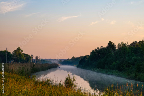 Fotografi Early Morning of a Summer Solstice on the Holland Marsh