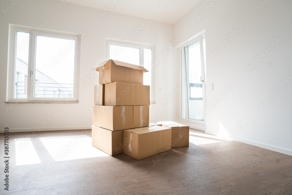 Empty Room With Moving Boxes Empty Room With Moving Boxes